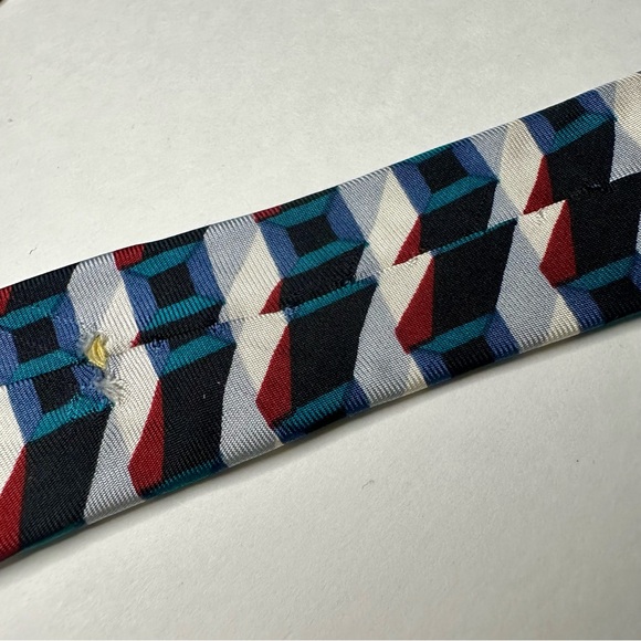 Vintage Oscar de la Renta Couture Bold Geometric Classic Silk Tie - Picture 6 of 8